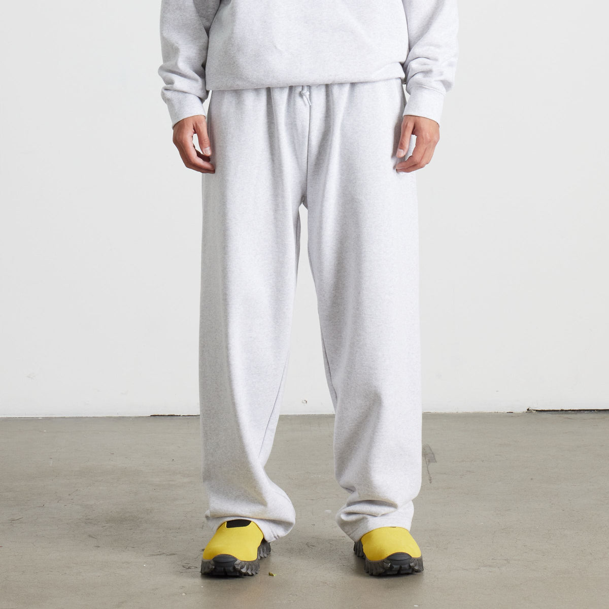 89 Open Hem Fleece Pant