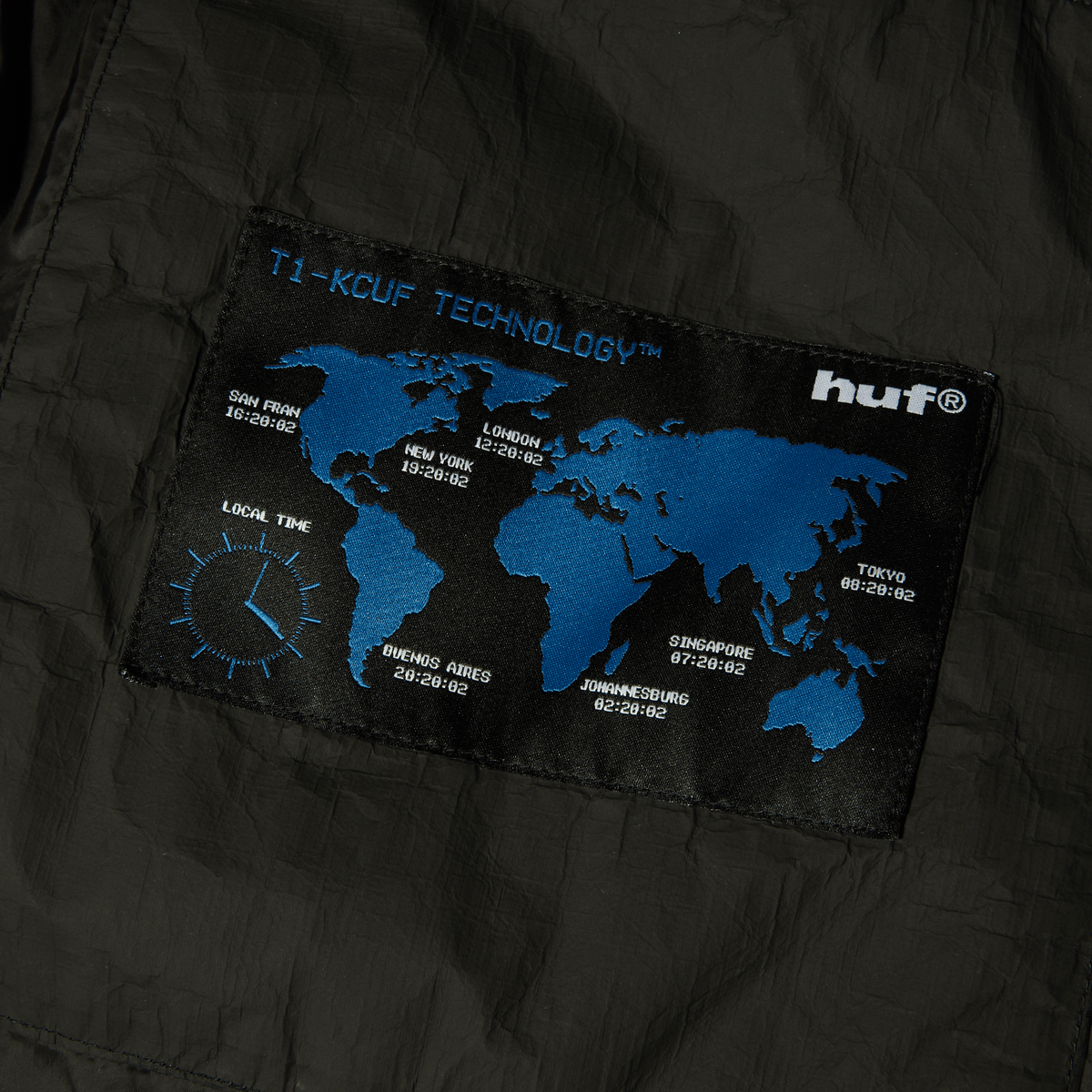 89 Tyvek Puffer